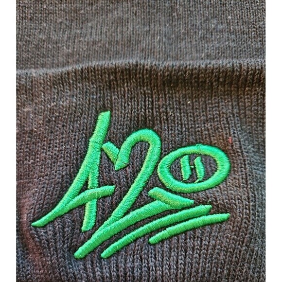 420 Weed Cannabis Logo Embroidered Beanie Hat Winter Cap Black - Picture 2 of 4
